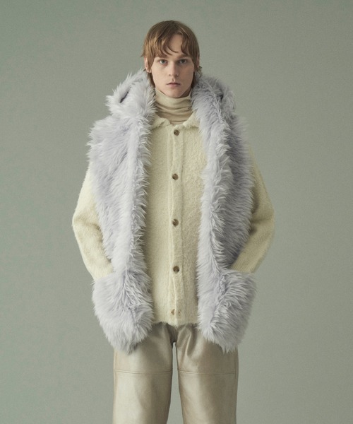 パパ皇子*p(R)ojectR® Hooded Muffler マフラー Juha（ユハ）の「FUR HOODED MUFFLER（マフラー）」 - WEAR
