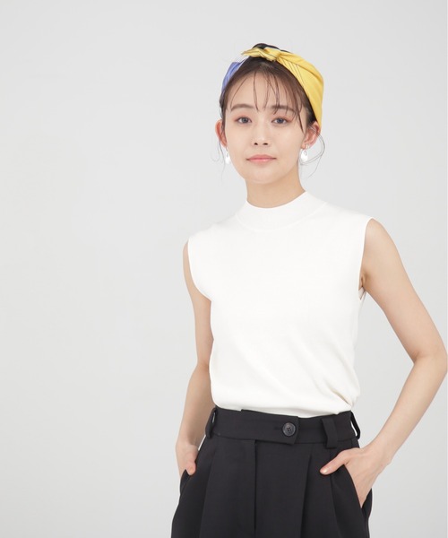 N.（N. Natural Beauty Basic）（エヌエヌナチュラルビューティーベーシック）の「◆総針ボトルネックノースリーブニット（ニット/セーター・レディース・ブラック/オレンジ/ブルー/オフホワイト/チョコ・MEDIUM）」の14枚目の写真