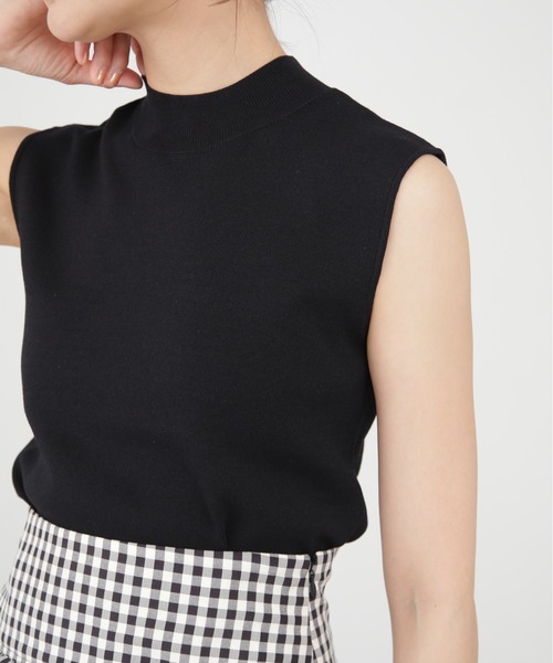 N.（N. Natural Beauty Basic）（エヌエヌナチュラルビューティーベーシック）の「◆総針ボトルネックノースリーブニット（ニット/セーター・レディース・ブラック/オレンジ/ブルー/オフホワイト/チョコ・MEDIUM）」の15枚目の写真