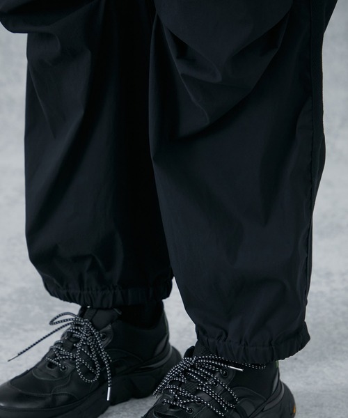 PUBLIC TOKYO（パブリックトウキョウ）の「サイドストライプ