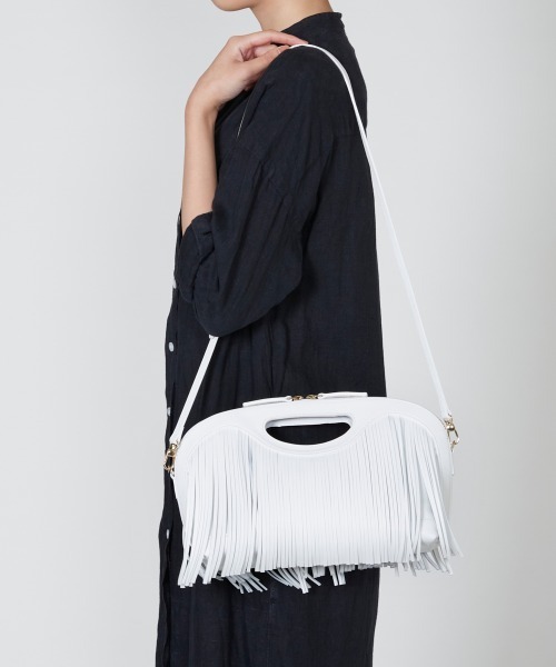 PELLICO(ペリーコ)の「ANELLI CESTO MINI FRINGE バッグ WHITE(クラッチバッグ・レディース・ホワイト・FREE)」の6枚目の写真