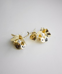 flower motif pierce