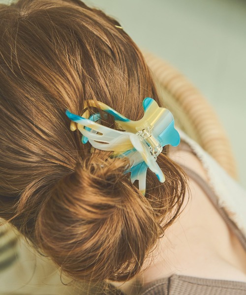 Crisp（クリスプ）の「ニュアンスバンスクリップ（バレッタ/ヘアクリップ・レディース・ブルー/ピンク/ミックスグレー・FREE）」の11枚目の写真