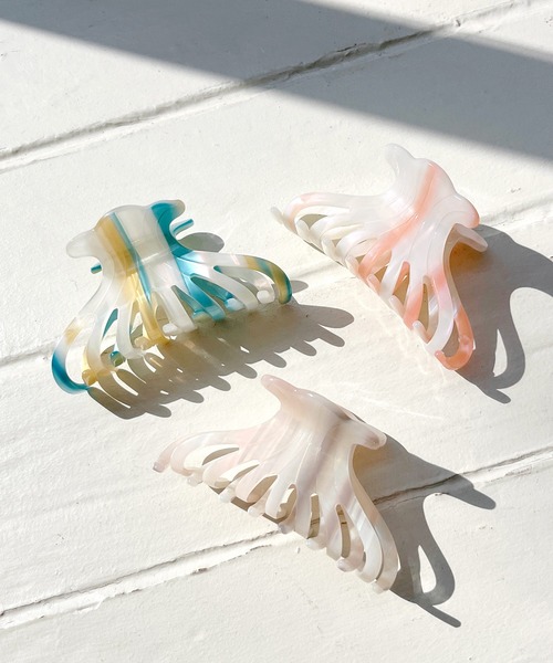 Crisp（クリスプ）の「ニュアンスバンスクリップ（バレッタ/ヘアクリップ・レディース・ブルー/ピンク/ミックスグレー・FREE）」の13枚目の写真