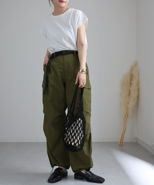 ap retro（アプレトロ）の「カーゴパンツ　ベルト付き（カーゴパンツ・レディース・オフホワイト/カーキ/ブラック・FREE）」の12枚目の写真