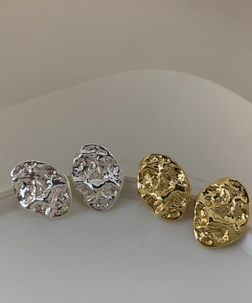 LYEON（リヨン）の「プレートピアス（ピアス（両耳用）・レディース・シルバー/ゴールド・FREE）」の7枚目の写真