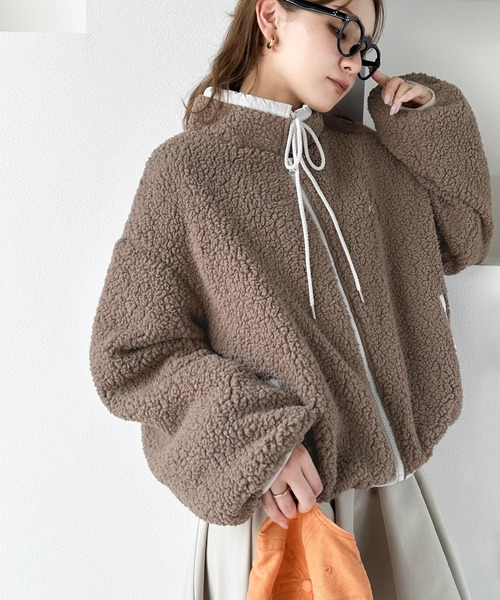 Java（ジャバ）の「《JAVAジャバ 別注》もこもこ愛らしさ。短丈配色