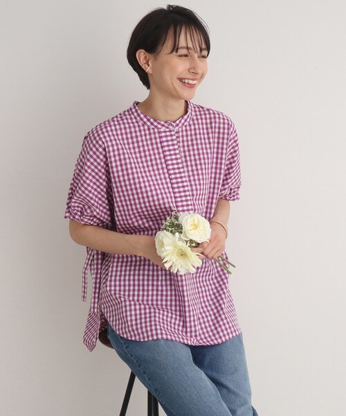 DRESKIP(ドレスキップ)の「◆コーデの主役!袖リボン バンドカラービッグシャツ(シャツ/ブラウス・レディース・オフホワイト/ネイビー系2/パープル系2/ブラック系1・00)」の1枚目の写真