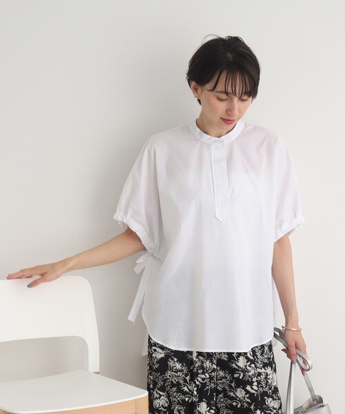 DRESKIP(ドレスキップ)の「◆コーデの主役!袖リボン バンドカラービッグシャツ(シャツ/ブラウス・レディース・オフホワイト/ネイビー系2/パープル系2/ブラック系1・00)」の8枚目の写真