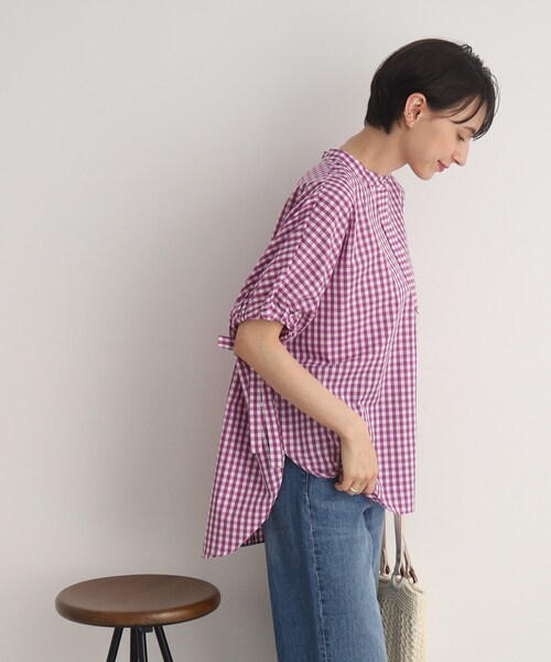 DRESKIP(ドレスキップ)の「◆コーデの主役!袖リボン バンドカラービッグシャツ(シャツ/ブラウス・レディース・オフホワイト/ネイビー系2/パープル系2/ブラック系1・00)」の20枚目の写真