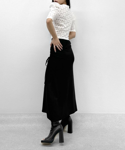 LVEU.(ラブユ.)の「Puff shoulder short sleeve lace tops / パフショルダーショートスリーブレーストップス(Tシャツ/カットソー・レディース・ブラック/ホワイト・FREE)」の3枚目の写真