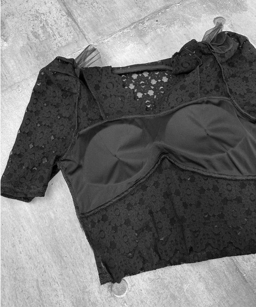 LVEU.(ラブユ.)の「Puff shoulder short sleeve lace tops / パフショルダーショートスリーブレーストップス(Tシャツ/カットソー・レディース・ブラック/ホワイト・FREE)」の21枚目の写真