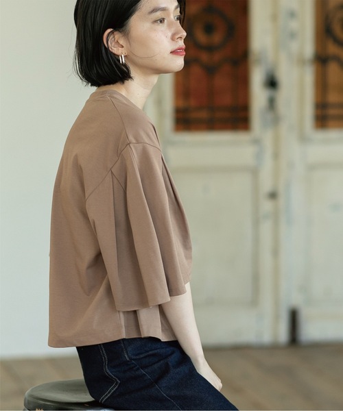 OPAQUE.CLIP(オペークドットクリップ)の「◆タックフレアスリーブカットソー/ショート丈【洗濯機洗い可】(Tシャツ/カットソー・レディース・ホワイト系/ブラック/チャコールグレー/キャメル・38/42/40)」の19枚目の写真