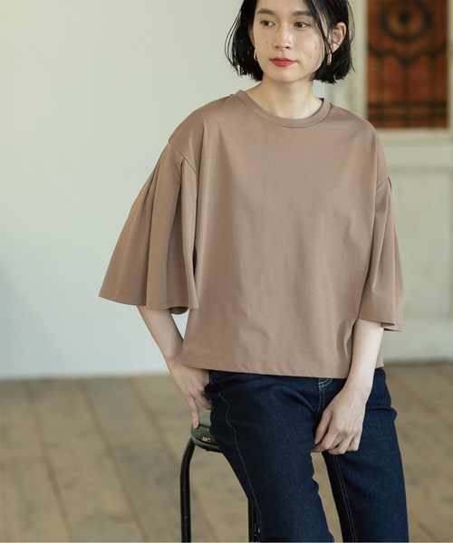 OPAQUE.CLIP(オペークドットクリップ)の「◆タックフレアスリーブカットソー/ショート丈【洗濯機洗い可】(Tシャツ/カットソー・レディース・ホワイト系/ブラック/チャコールグレー/キャメル・38/42/40)」の21枚目の写真