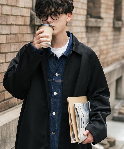 Rocky Monroe（ロッキーモンロー）の「オーバーサイズ ラグランスリーブバルカラーロングコート（ステンカラーコート・メンズ・ベージュ/チャコール/ブラック・M/L）」の5枚目の写真