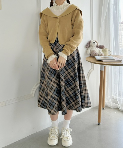 Loueme（ルエム）の「セーラーカラーショートカーディガン（カーディガン/ボレロ・レディース・アイボリー/ベージュ/グレイッシュベージュ・FREE）」の14枚目の写真