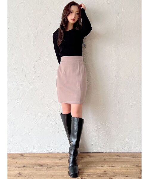 RESEXXY(リゼクシー)の「ポンチタイトスカート(スカート・レディース・ブラック/ベージュ・SMALL/MEDIUM)」の17枚目の写真