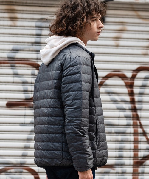 OUTDOOR PRODUCTS(アウトドアプロダクツ)の「【OUTDOOR PRODUCTS/アウトドアプロダクツ】スタンド軽量ダウンジャケット パッカブル仕様 洗濯可能 撥水 抗菌 防臭 静電防止 防風 透湿機能(ダウンジャケット/コート・メンズ・ブルー系その他/チャコールグレー/ブラック/カーキ・X-LARGE/MEDIUM/LARGE)」の22枚目の写真