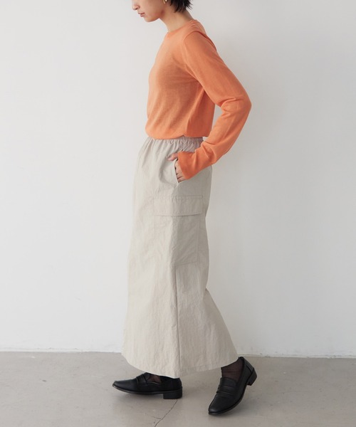 for/c（フォーシー）の「撥水ナイロンヴィンテージカーゴスカート【サスティナブル】（スカート・レディース・アイボリー/ベージュ/ブラック・L/S/M）」の9枚目の写真