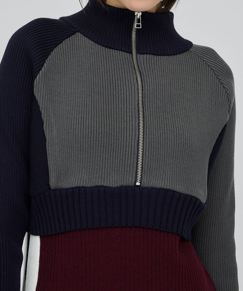 CITY TOKYO（シティトウキョウ）の「ハーフジップカラーブロックニットワンピース（ワンピース・レディース・ワイン/モカ/グリーン・1/2）」の9枚目の写真