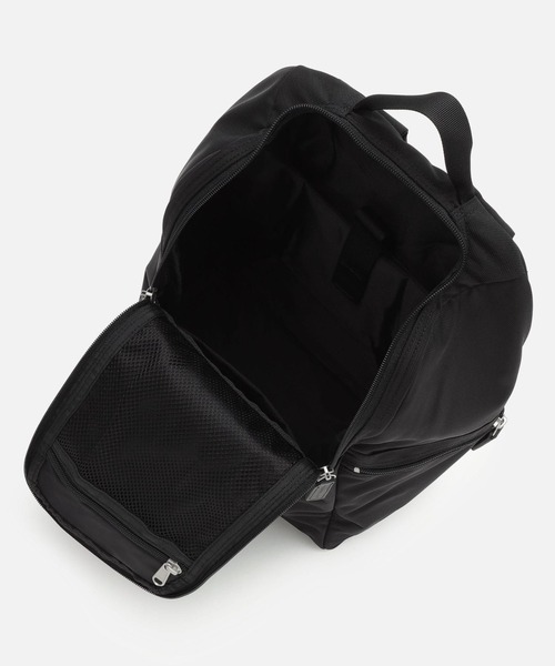 marimekko（マリメッコ）の「Roadie / METRO　backpack（バックパック/リュック・レディース・ブラック・FREE）」の4枚目の写真