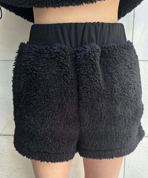ENVYM(アンビー)の「ボアショートパンツ(その他パンツ・レディース・アイボリー/ブラック・FREE)」の10枚目の写真