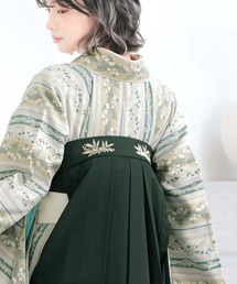 KIMONOMACHI（キモノマチ）の「レディース 袴単品 卒業式 袴 レディース 南天の刺繍袴 S/M/L　KIMONOMACHI オリジナル 卒業式 袴スタイル（着物）」
