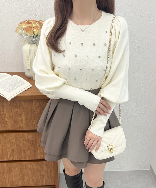 apres jour(アプレジュール)の「ロングスリーブビジューニットトップス【ZOZOTOWN限定アイテム】(ニット/セーター・レディース・ブラック/ピンク/アイボリー/ラベンダー・X-LARGE/フリー)」の5枚目の写真