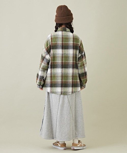 CUBE SUGAR（キューブシュガー）の「デニム×裏毛スウェットリメイク風切替ロングスカート（デニムスカート・レディース・ブラック/グレー・M）」の7枚目の写真