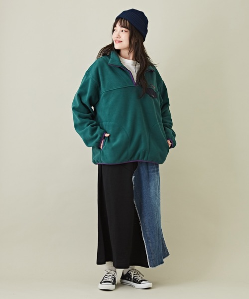 CUBE SUGAR（キューブシュガー）の「デニム×裏毛スウェットリメイク風切替ロングスカート（デニムスカート・レディース・ブラック/グレー・M）」の8枚目の写真