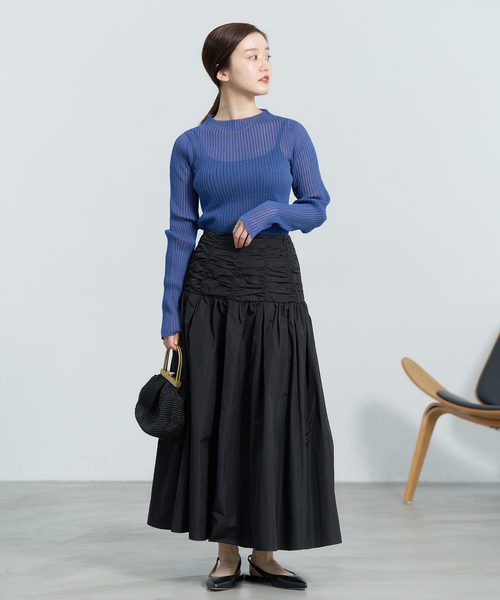 IENA(イエナ)の「ギャザーデザインタフタスカート(スカート・レディース・キャメル/ブラック・38/36)」の10枚目の写真