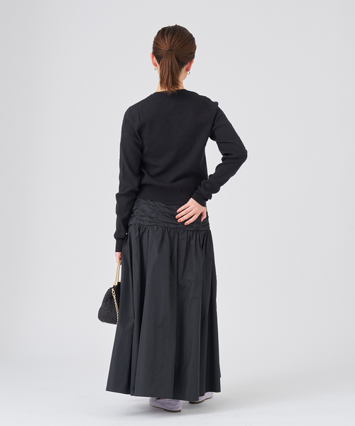 IENA(イエナ)の「ギャザーデザインタフタスカート(スカート・レディース・キャメル/ブラック・38/36)」の18枚目の写真