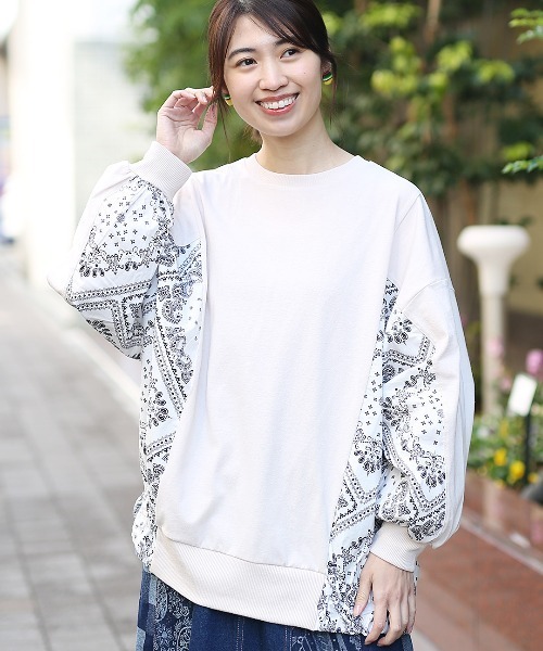 チチカカ（チチカカ）の「バンダナプリントコンビプルオーバー（Tシャツ/カットソー・レディース・ネイビー/ベージュ/チャコールグレー・FREE）」の3枚目の写真