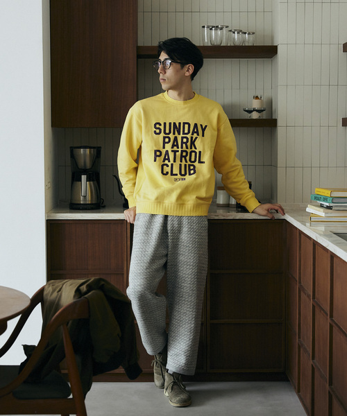 JOURNAL STANDARD relume(ジャーナルスタンダード レリューム)の「【MR.CLOSET / ミスタークローゼット】 プリントスウェット(スウェット・メンズ・ブラック/ネイビー/イエロー/グリーン/アイボリー/ブラック系その他・MEDIUM/LARGE)」の16枚目の写真