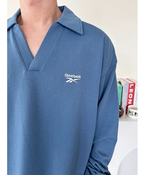 Reebok(リーボック)の「Reebok リーボック WEB限定 別注 ブランド ロゴ ワンポイントスキッパーネック 裏毛 長袖 プルオーバー スウェット トレーナー(スウェット・メンズ・ブルー/ホワイト/ブラック・M/LL/L)」の9枚目の写真