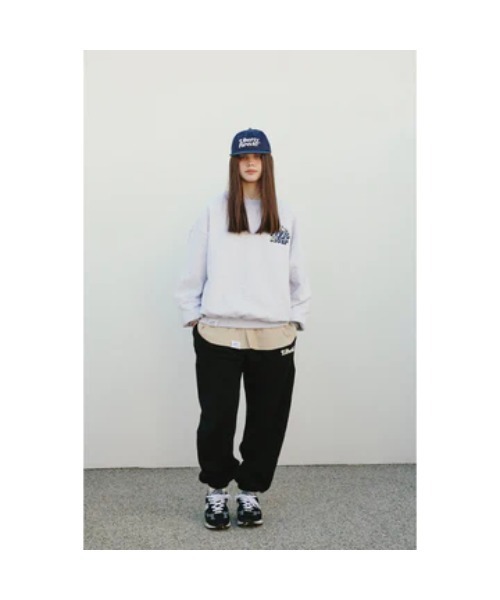 LIBERE（リベーレ）の「LF LOGO CREWNECK SWEAT（Tシャツ/カットソー・メンズ・ブラック/グレー・LARGE/MEDIUM/SMALL）」の9枚目の写真