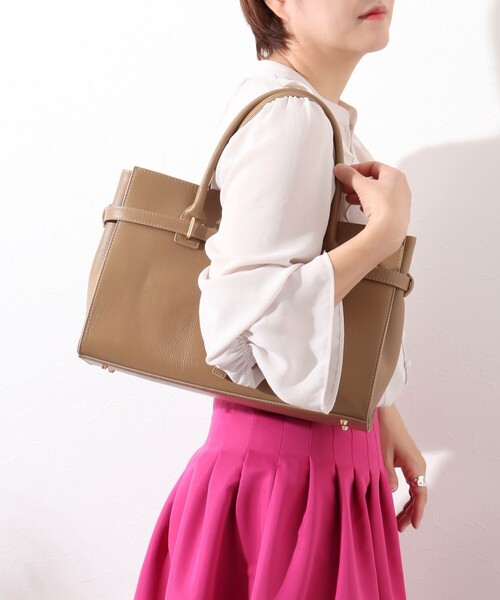 NOLLEY’S（ノーリーズ）の「ギボシベルトトートバッグ（トートバッグ・レディース・ブラック/ベージュ・FREE）」の12枚目の写真