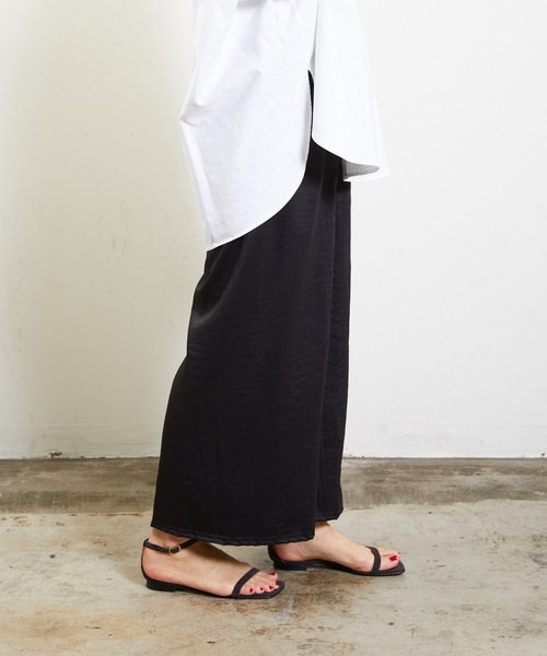 COMMON WARE(コモンウェアー)の「SZT: フルレングス シルエットのきれいな 透けないワイドパンツ(その他パンツ・レディース・ベージュ/ブラック・FREE)」の6枚目の写真