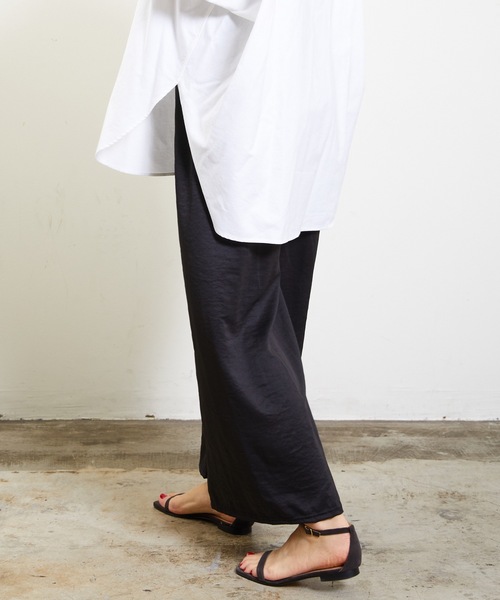 COMMON WARE(コモンウェアー)の「SZT: フルレングス シルエットのきれいな 透けないワイドパンツ(その他パンツ・レディース・ベージュ/ブラック・FREE)」の5枚目の写真