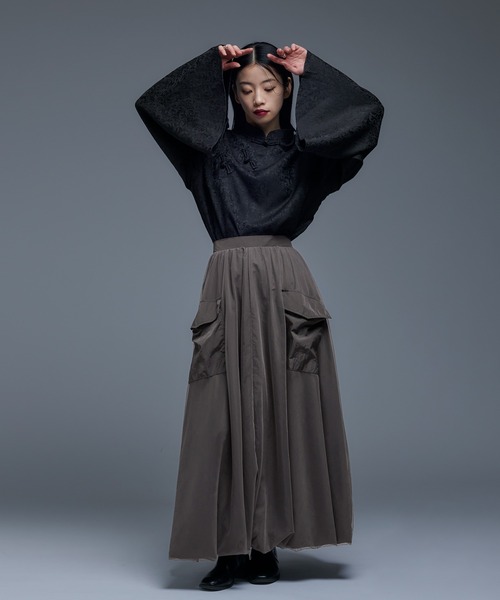 Ellno de Mavie（エルノデメヴィ）の「フレアスリーブジャガード