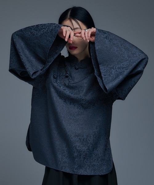 Ellno de Mavie（エルノデメヴィ）の「フレアスリーブジャガード