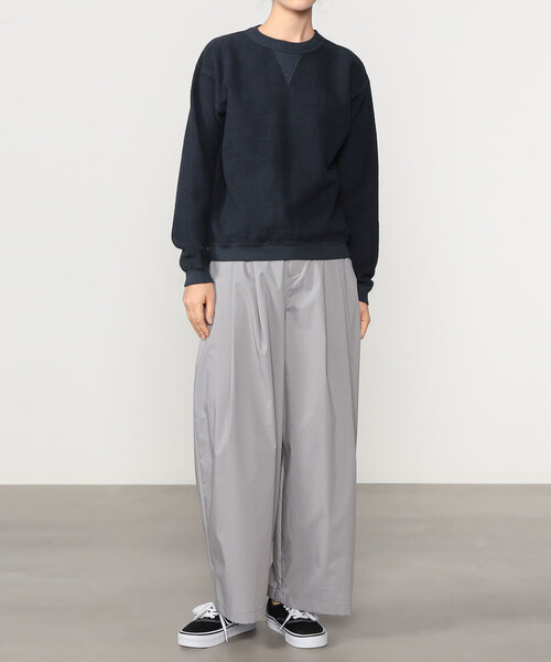 Bshop（ビショップ）の「Sunray SPIRIT | コットン クルーネックスウェット WOMEN（スウェット・レディース・オフホワイト/ネイビー・2）」の11枚目の写真