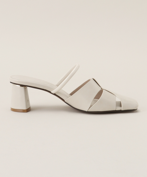 LE TALON(ルタロン)の「5.5cmグルカストラップミュールサンダル(サンダル・レディース・キャメル/アイボリー/ブラック系その他・LARGE/MEDIUM/SMALL/X-LARGE)」の9枚目の写真