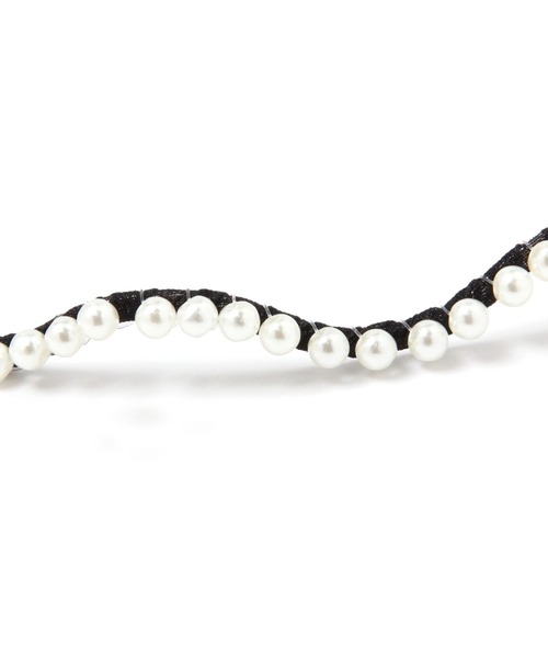 LAKOLE（ラコレ）の「ウェーブパールカチューシャ / 109791（カチューシャ・レディース・ホワイト・FREE）」の3枚目の写真