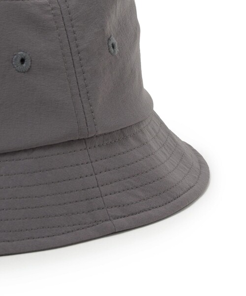 B:MING by BEAMS(ビーミングバイビームス)の「B:MING by BEAMS / ナイロン バケットハット(ハット・メンズ・ブラック/オリーブ/ライトグレー・ONE SIZE)」の10枚目の写真