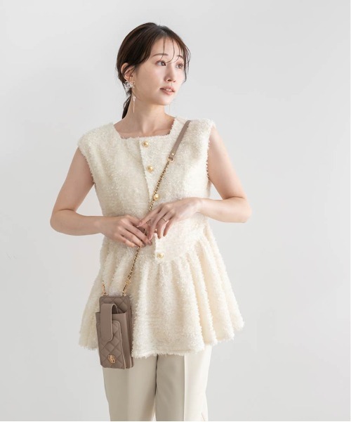 RANDA（ランダ）の「シャギーベスト風プルオーバーセットアップ（サロペット/オーバーオール・レディース・クリーム/ネイビー/ベージュ・0/1）」の6枚目の写真