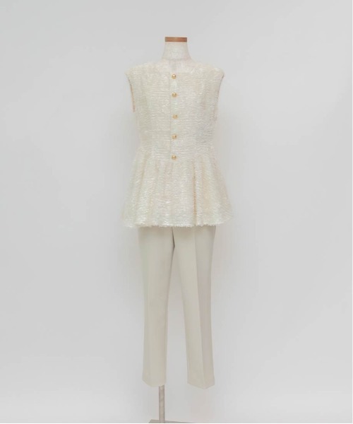 RANDA（ランダ）の「シャギーベスト風プルオーバーセットアップ（サロペット/オーバーオール・レディース・クリーム/ネイビー/ベージュ・0/1）」の19枚目の写真