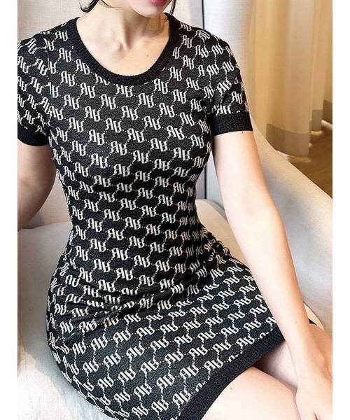 RESEXXY(リゼクシー)の「ラメジャガードミニニットワンピース(ワンピース・レディース・ブラック/ベージュ/ブルー・FREE)」の2枚目の写真