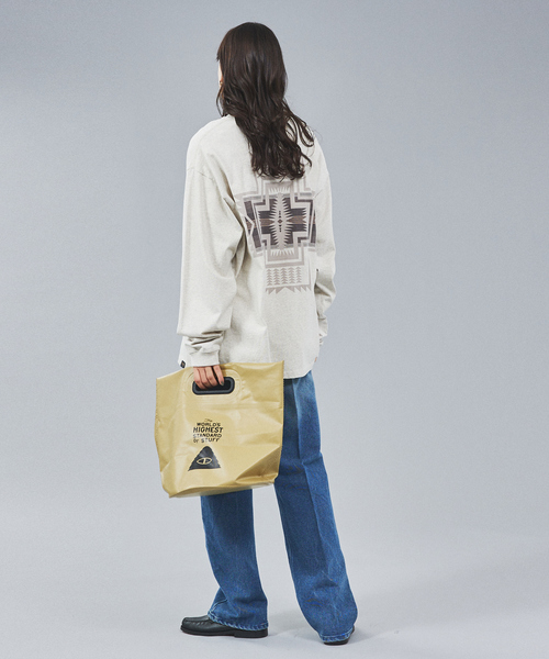 POLeR(ポーラー)の「【POLeR/ポーラー】 HIGH&DRY TPU EAZY BAG /トートバッグ(トートバッグ・メンズ・グレー/ブラック/ベージュ/オレンジ・フリー)」の8枚目の写真