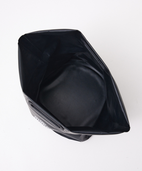 POLeR(ポーラー)の「【POLeR/ポーラー】 HIGH&DRY TPU EAZY BAG /トートバッグ(トートバッグ・メンズ・グレー/ブラック/ベージュ/オレンジ・フリー)」の16枚目の写真